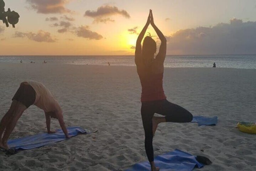 1 Hour Yoga on the Beach Experience in Aruba