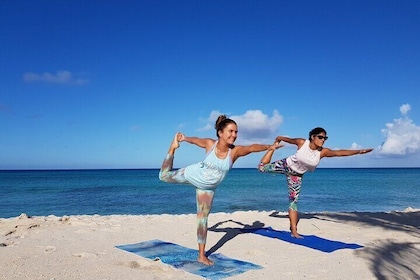 Beach Yoga in Aruba secluded spot at Eagle Beach morning & sunset
