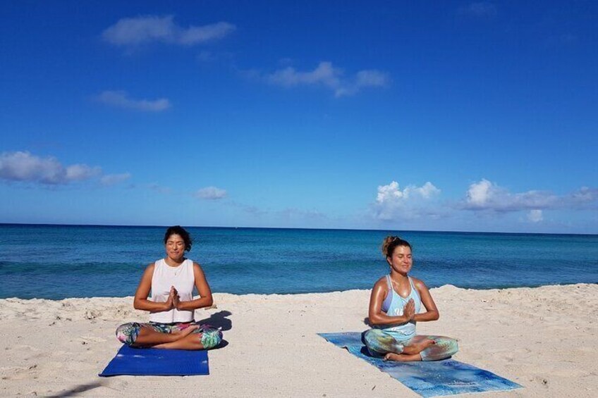 1 Hour Yoga on the Beach Experience in Aruba