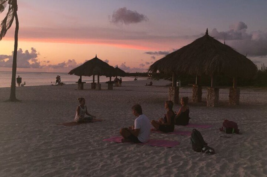 1 Hour Yoga on the Beach Experience in Aruba