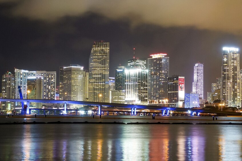 Miami Skyline Evening Cruise on Biscayne Bay 