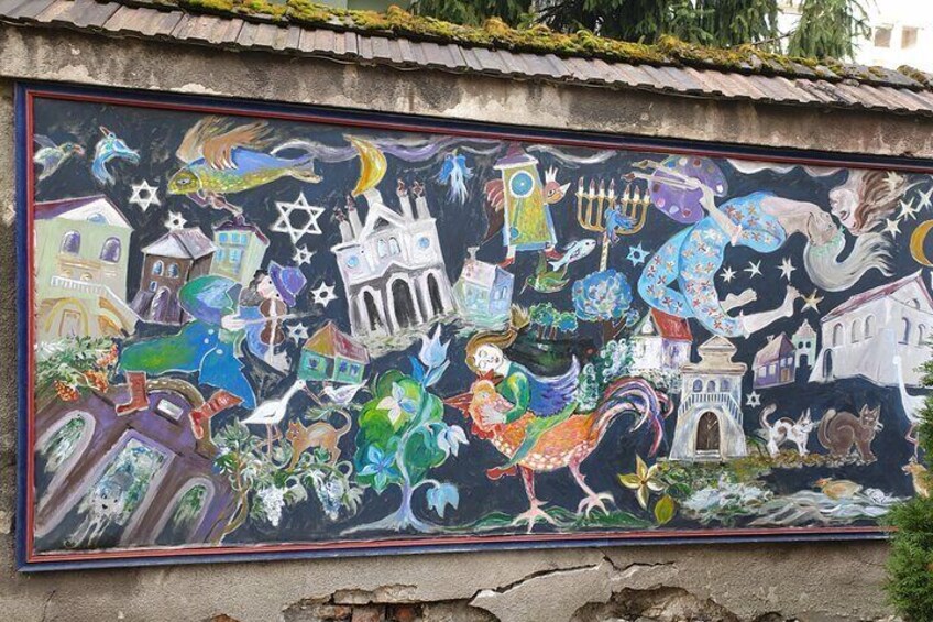 Courtyard at Popper Synagogue
