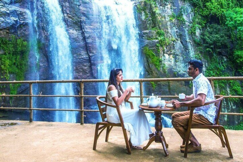 Ambuluwawa & Ramboda Falls Tour From Kandy