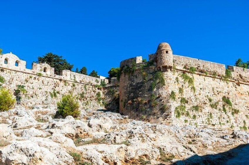 Rethymno Town: Arkadi Monastery - Eleftherna - Margarites village