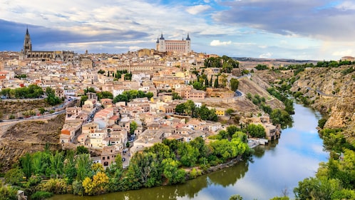 Tour di un giorno a Toledo, Segovia e visita facoltativa ad Avila. 3 città ...