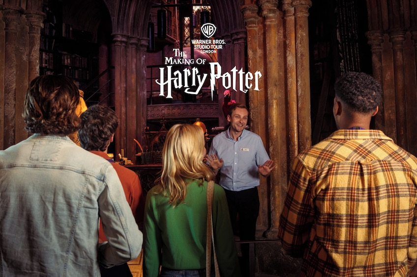 Warner Bros. Studio – The Making of Harry Potter Fully Guided Tour by Train