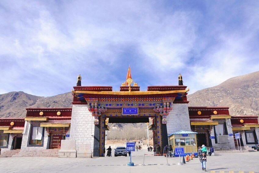 3-Night Lhasa City Small Group Tour