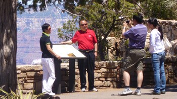 Phoenix to to the Grand Canyon Air & Hiking Tour (GCH)