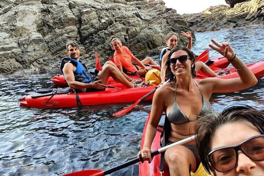 Kayak Experience with Carnassa Tour in the Cinque Terre-Punta Mesco + Snorkeling