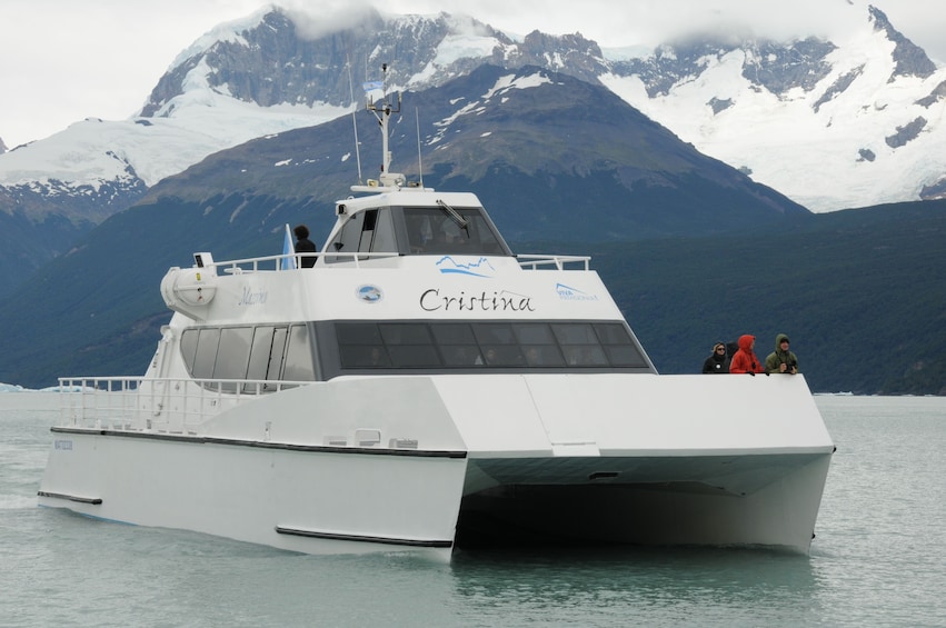 Estancia Cristina Classic Glacier Cruise