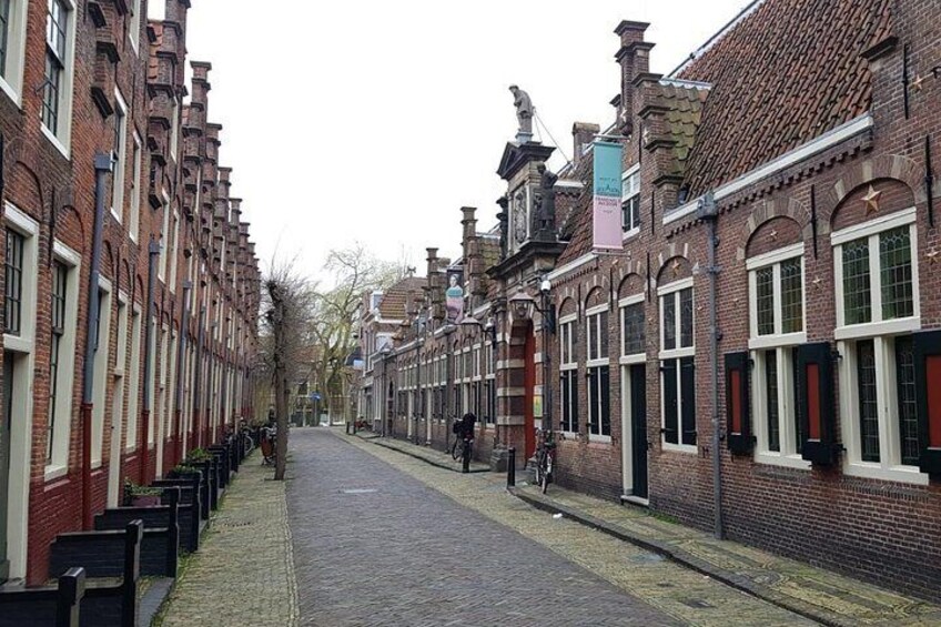 A lucky shot of the Frans Halls Museum with no people in sight!