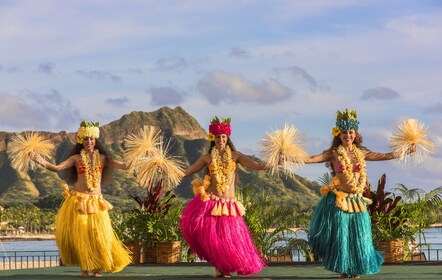 luau hawaiian royal aina aha resort expedia honolulu