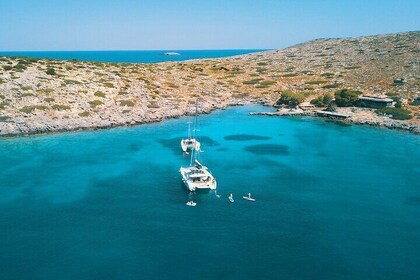 Dagexcursie op zee op catamaran Heraklion naar Dia met volledig menu