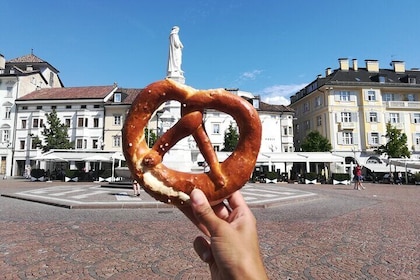 Bolzano Traditional Food Tour - Do Eat Better Experience