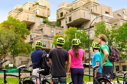 Young Family Private Guided Bike Tour in Montreal