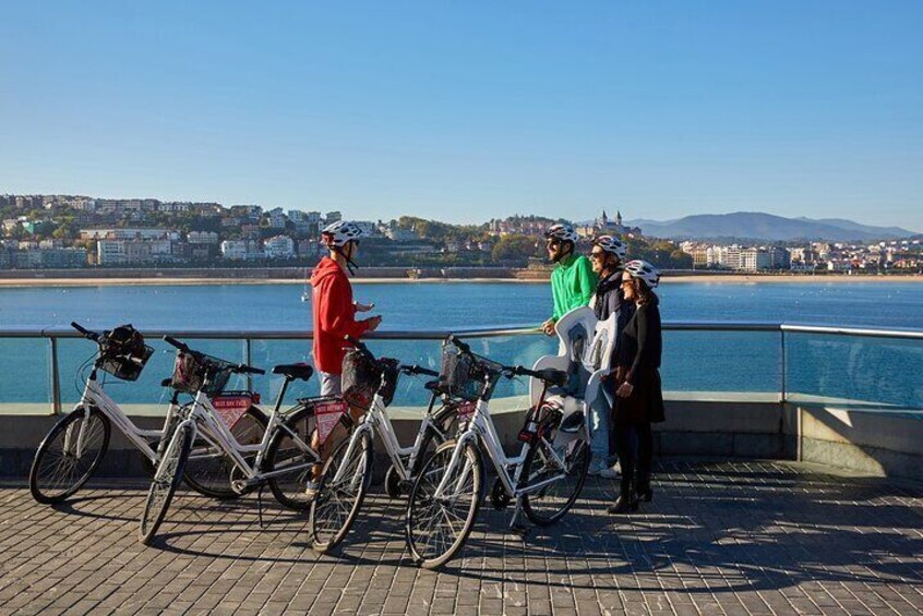 Basque History and Cultural Shared Tour by Bike