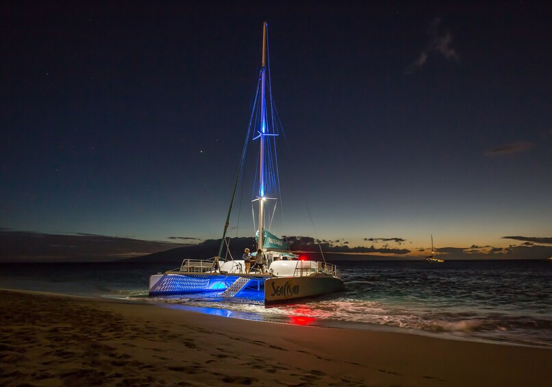 Original Sunset Cocktail Cruise with Appetizers & Open Bar