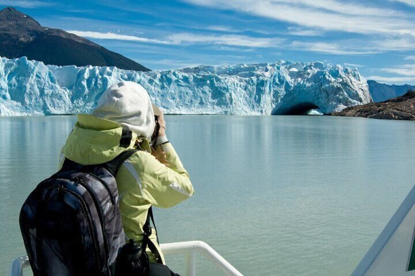 Perito Moreno Glacier - CALAFATE (Footbridges and Navigation)