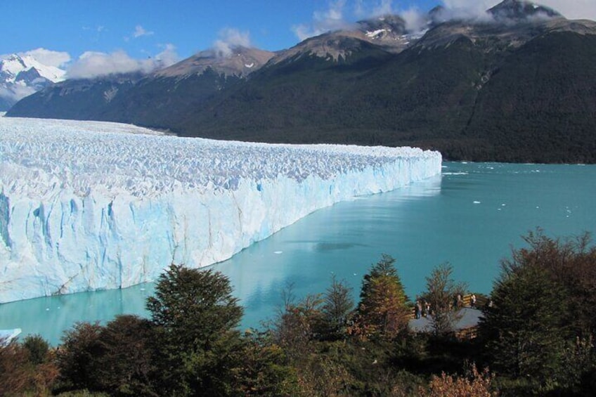 Perito Moreno Glacier ( Footbridges and Navigation )
