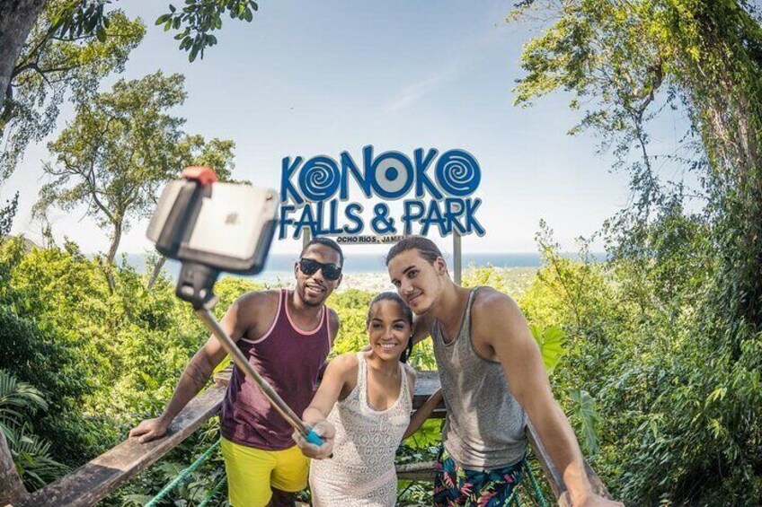 Blue Hole and Konoko Falls Park Combo Tour 