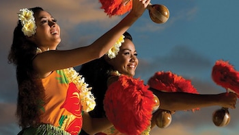 Waikiki Starlight Luau at the Hilton Hawaiian Village