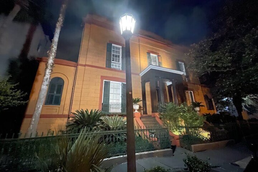 90 minute Original Haunted Savannah Tour
