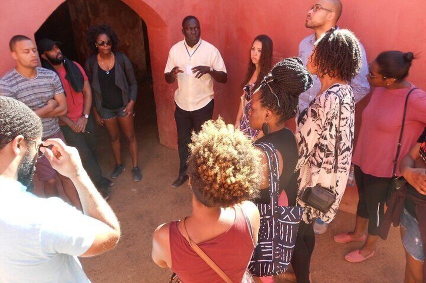 Private Half-Day Dakar City Tour: Layover tour