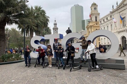 Electric Scooter City Tour ~ Discover City centre - Santiago