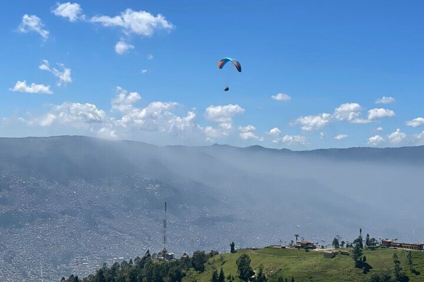 Paragliding over Medellin transport included