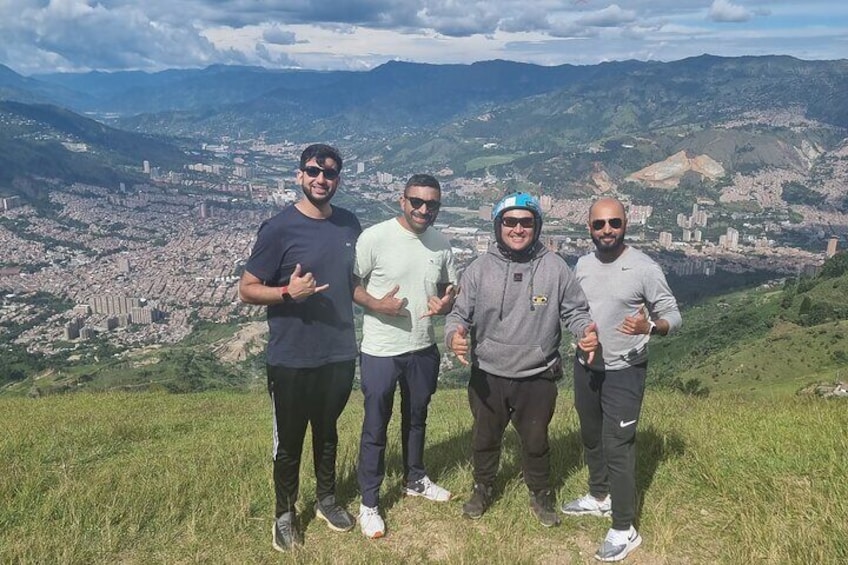 Paragliding over Medellin transport included