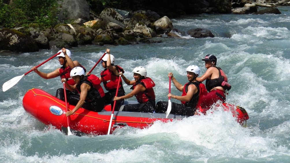 nooksack-river-class-iii-whitewater-rafting-tour