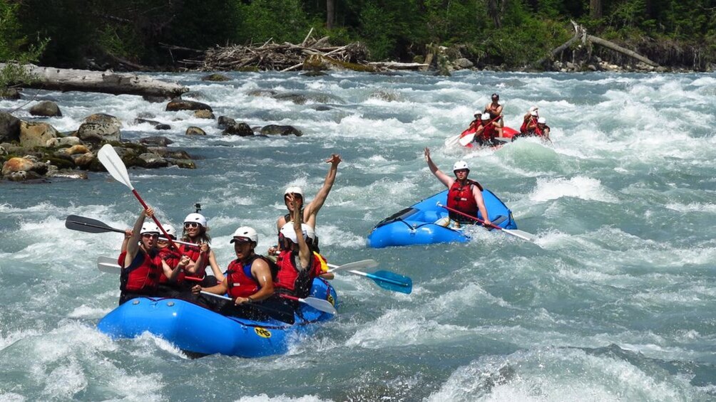 kayak-class-ii-rapids-in-downtown-denver-colorado-youtube