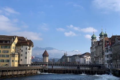 De levens en legendes van Luzern: een zelfgeleide audiotour