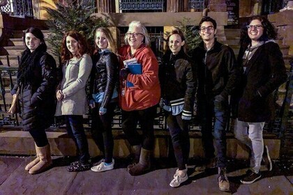 烈酒和恶棍仅限成人萨凡纳幽灵之旅 |下午10点