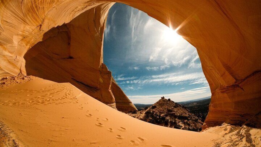 Great Chamber/Peekaboo Slot Canyon UTV Tour 4hrs