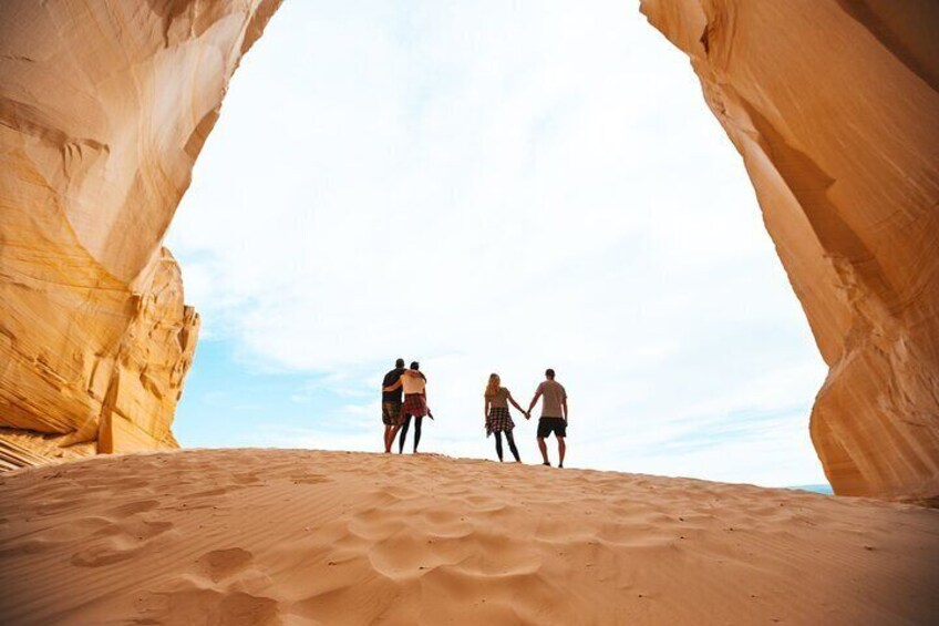 Great Chamber/Peekaboo Slot Canyon UTV Tour 4hrs