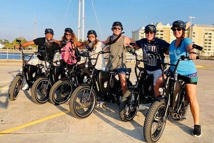Panama City Afternoon E-Bike Tour