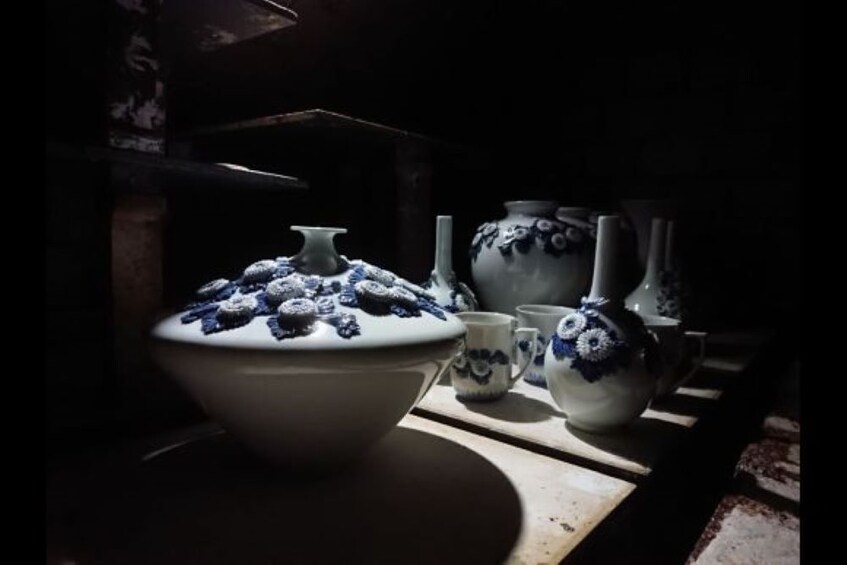 Mikawachi Ware Kiln Tour & Pottery Experience in Nagasaki