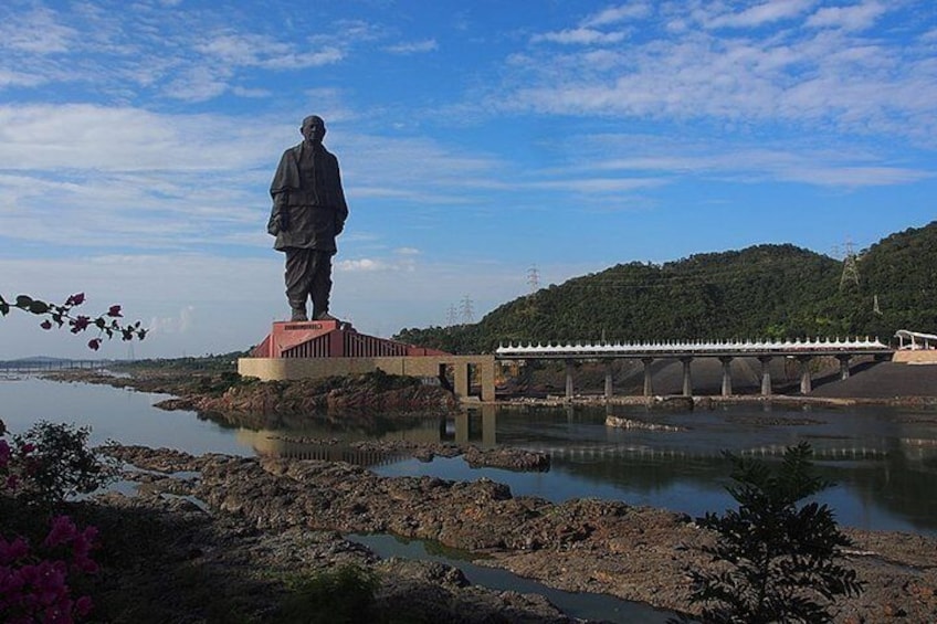 Day Trip to Statue of Unity (Guided Full Day Sightseeing Tour from Ahmedabad)