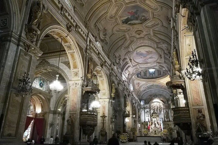 Santiago city tour in small groups