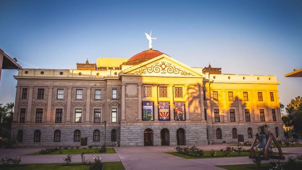 Exterior view of Arizona Capitol Museum.