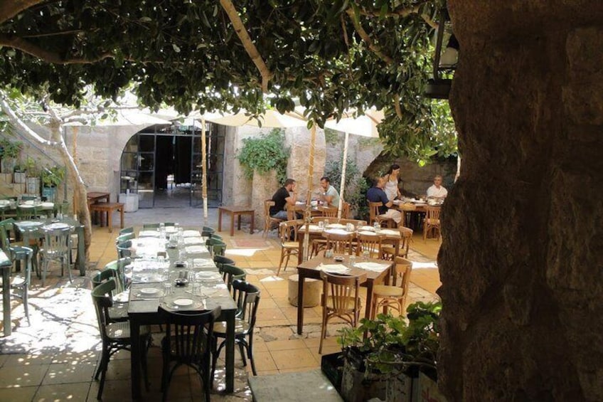 Haret Jdoudna Restaurant