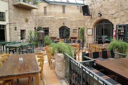 Private Madaba Haret Jdoudna Restaurant Lunch or Dinner from Amman