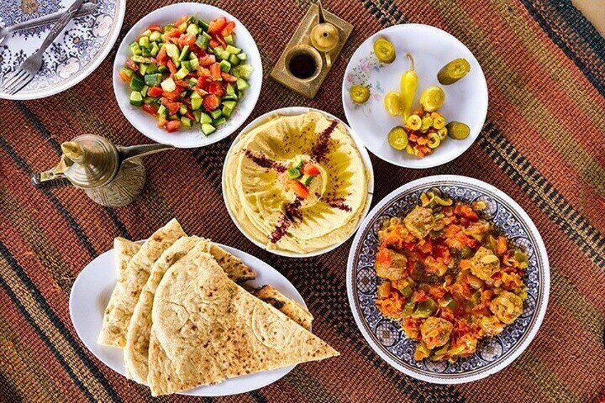 Private Lunch or Dinner at a Local Traditional Restaurant in Amman