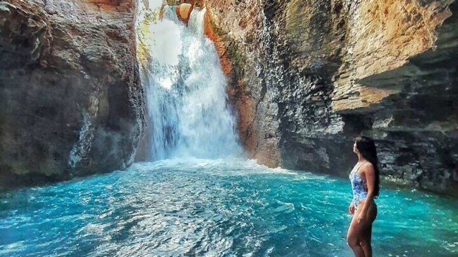 La Leona Waterfall Hike