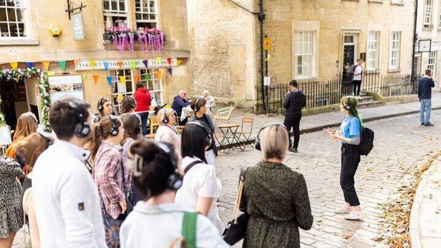 Headphoned Tour: Discover Bath & Bridgerton with Music