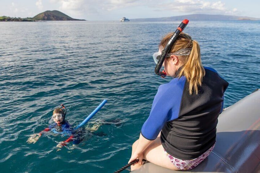 Molokini Crater and Turtle Town Snorkeling From Kihei
