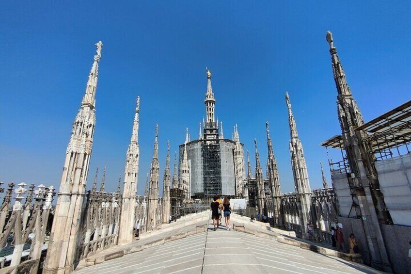 Milan: Duomo with Rooftop Terraces Private Tour with Tickets