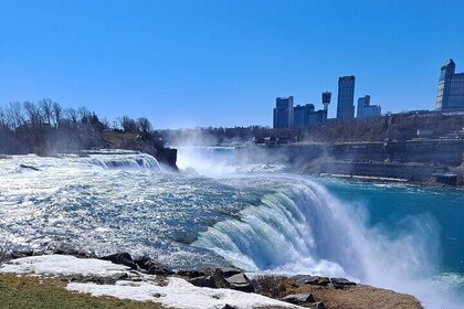 Tour zu den Niagarafällen beinhaltet Maid of the Mist & Cave of the Winds