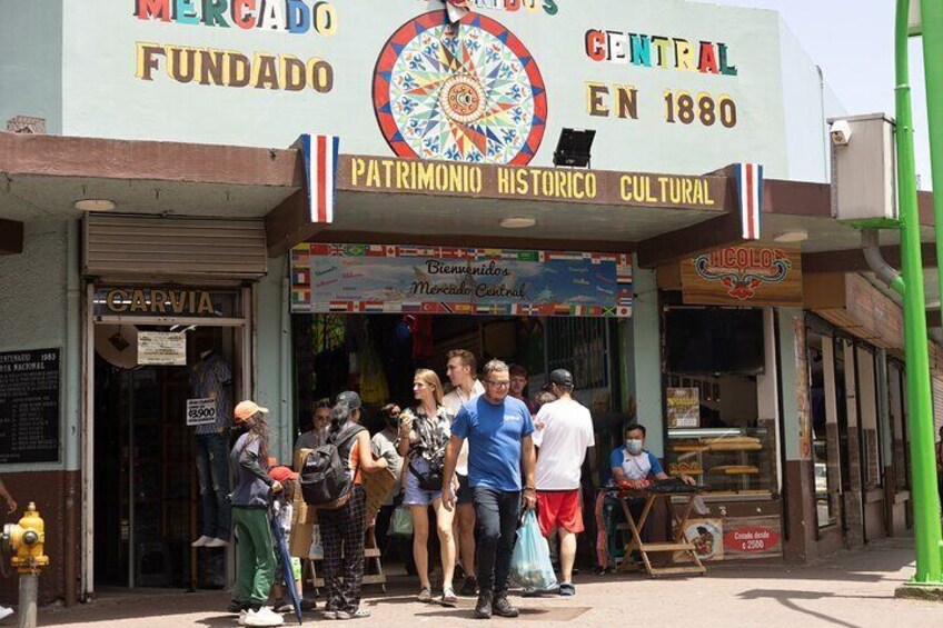 San Jose Walking Food Tour and Gold Museum Small Group